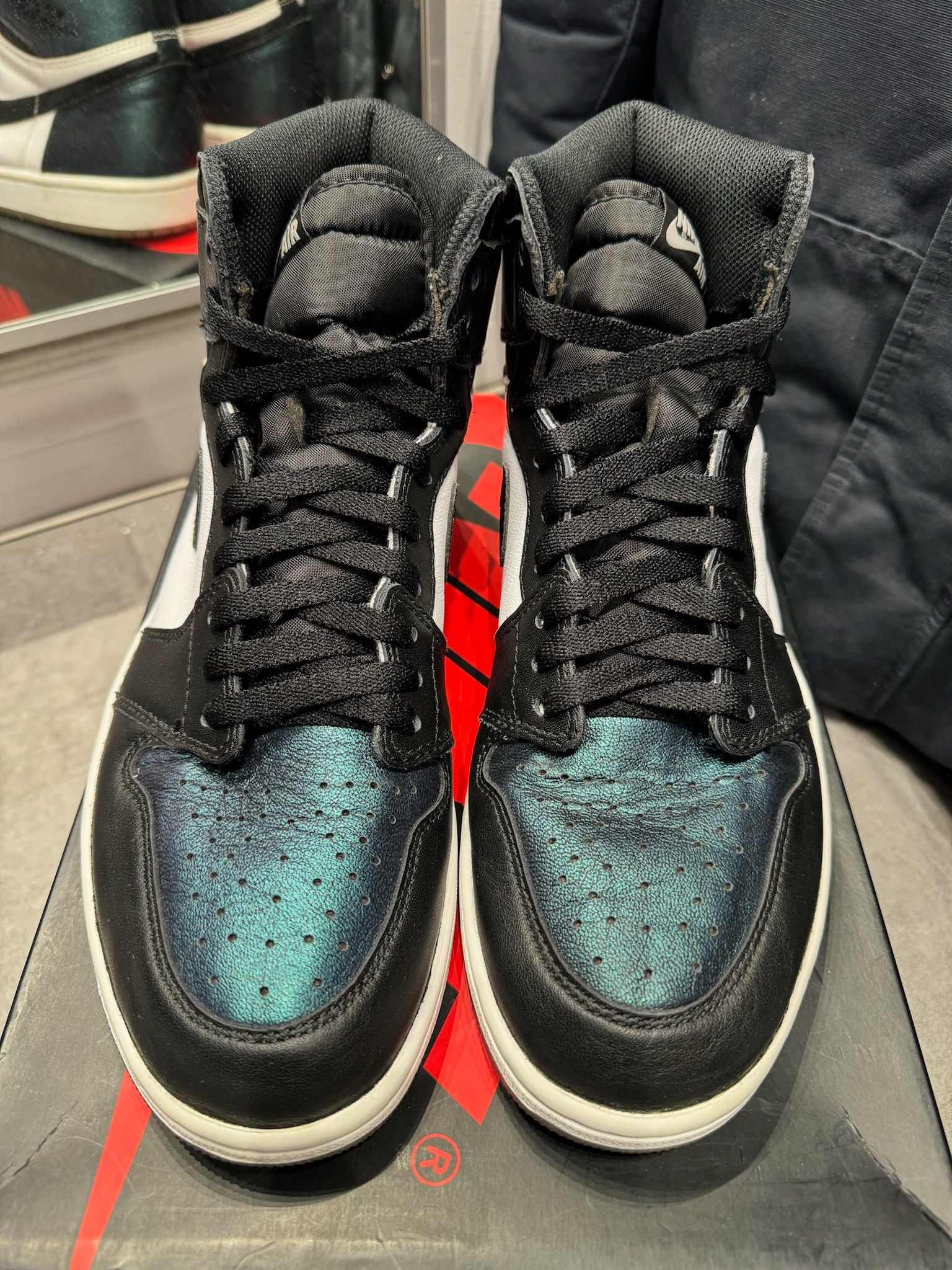 Jordan 1 Retro All-Star Chameleon (2017) - Pre-Owned Size 10