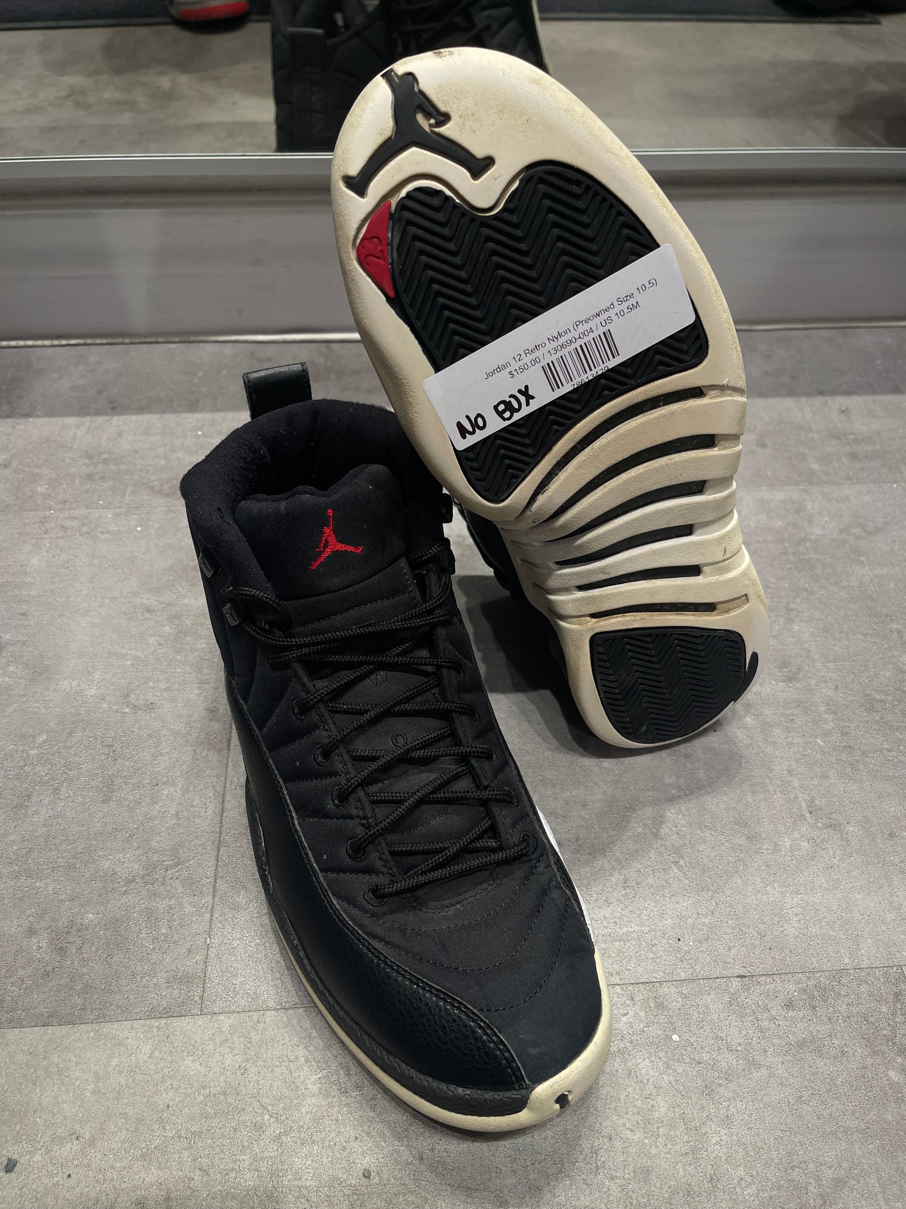 Jordan 12 size 10.5 best sale