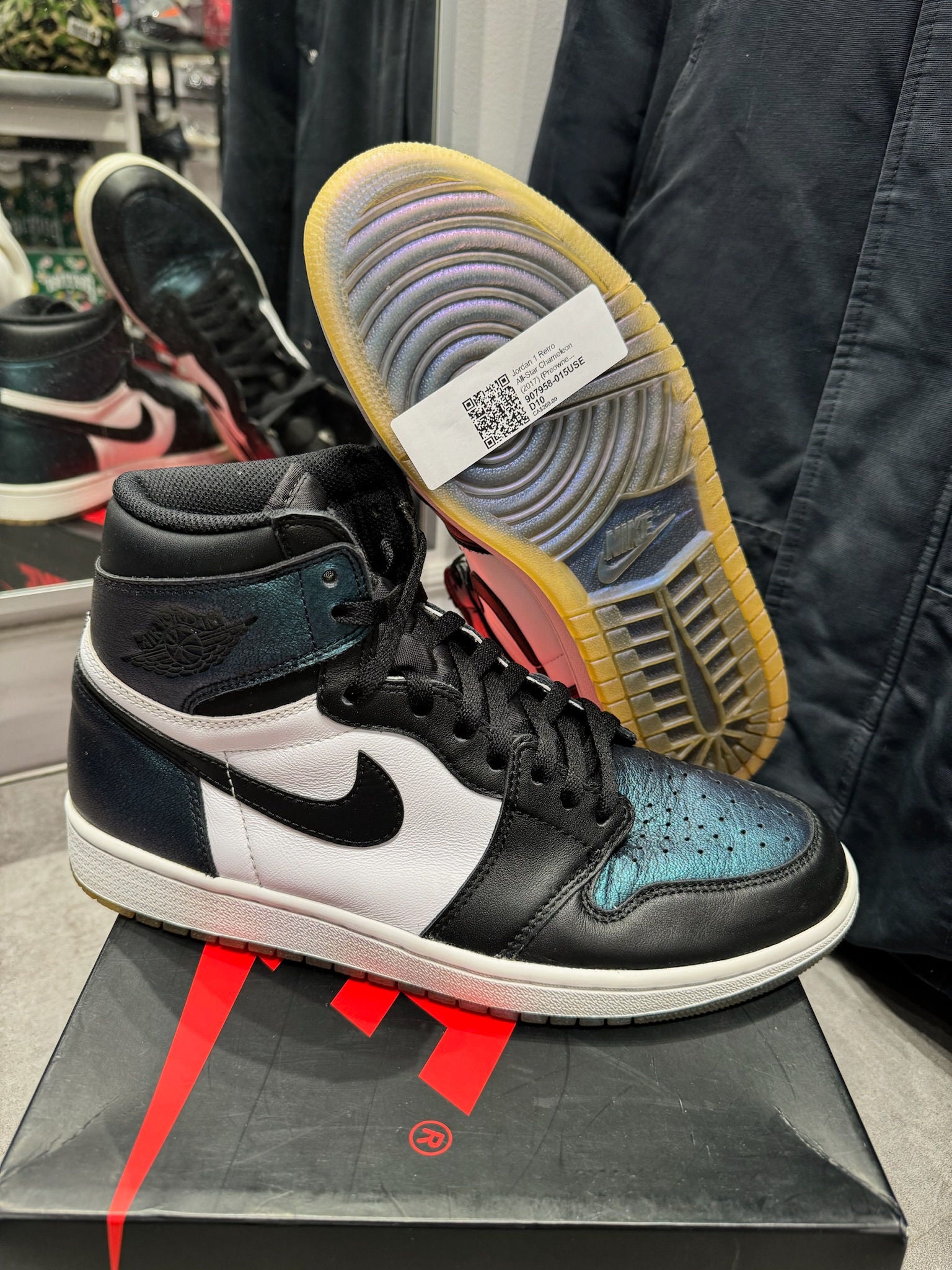 Jordan 1 Retro All-Star Chameleon (2017) - Pre-Owned Size 10