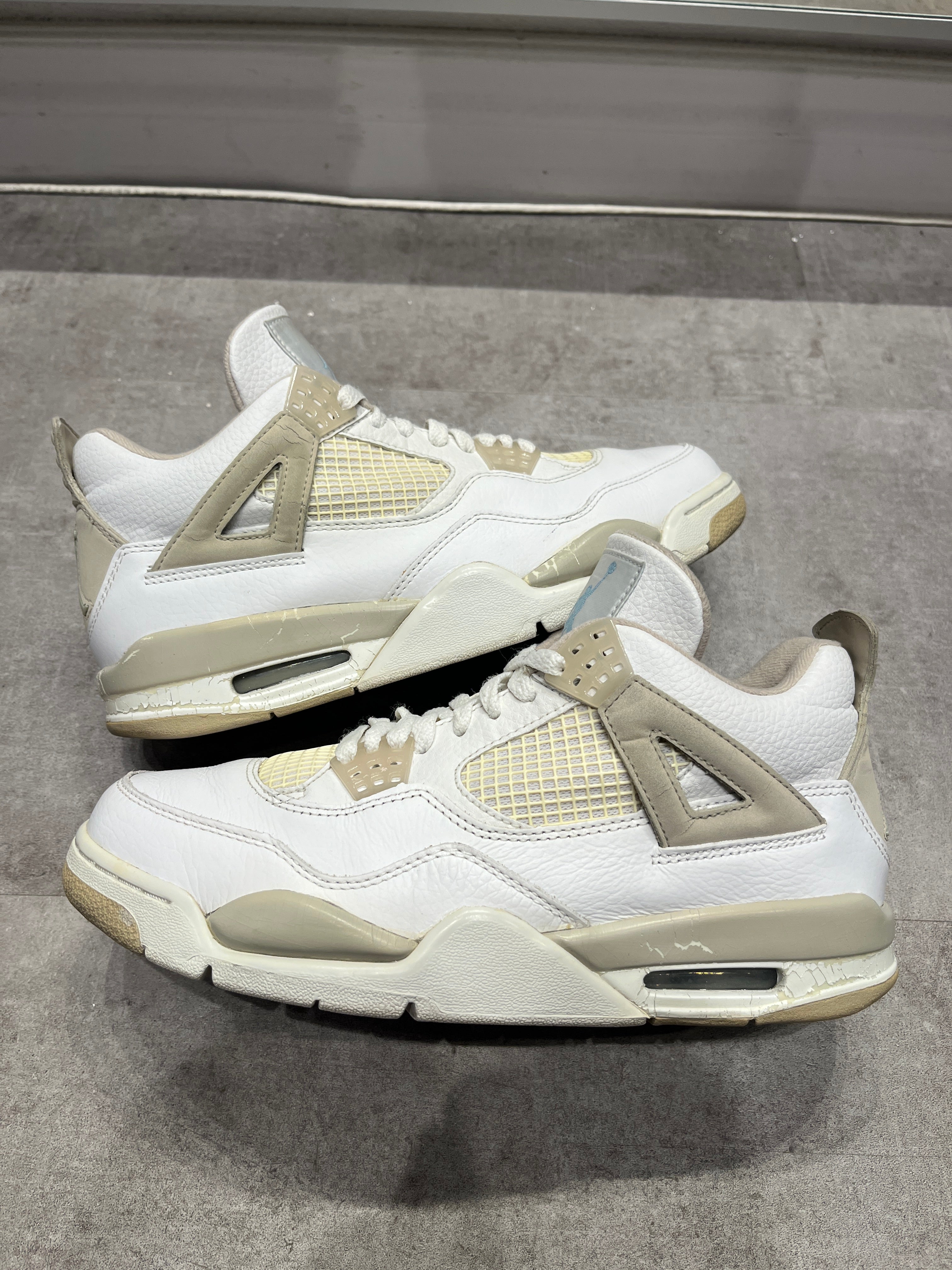 Jordan 4 Retro Sand (2006) - Pre-Owned Size 8.5
