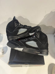Jordan 5 Retro OG Black Metallic Reimagined - Lightly Pre-Owned Size 11