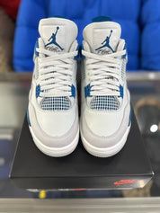 Jordan 4 Retro Military Blue (2024) - Pre-Owned Size 9