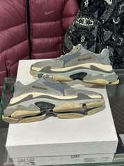 Balenciaga Triple S Sneaker Grey (2018) - Pre-Owned Size 11M