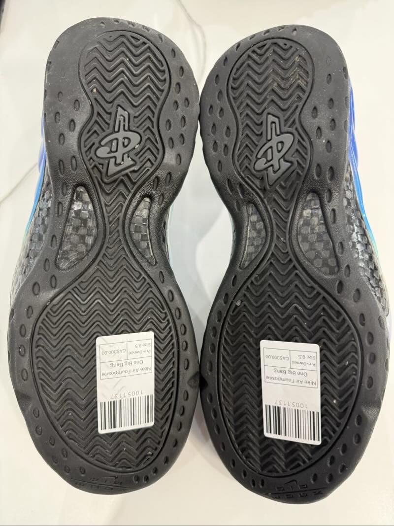Nike Air Foamposite One Big Bang - Pre-Owned Size 9.5 (No original box)