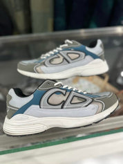 Dior B30 Light Blue Gray White - Pre-Owned Size 11 (No original box)