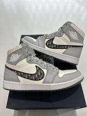 Jordan 1 Retro High Dior - Pre-Owned Size 9.5