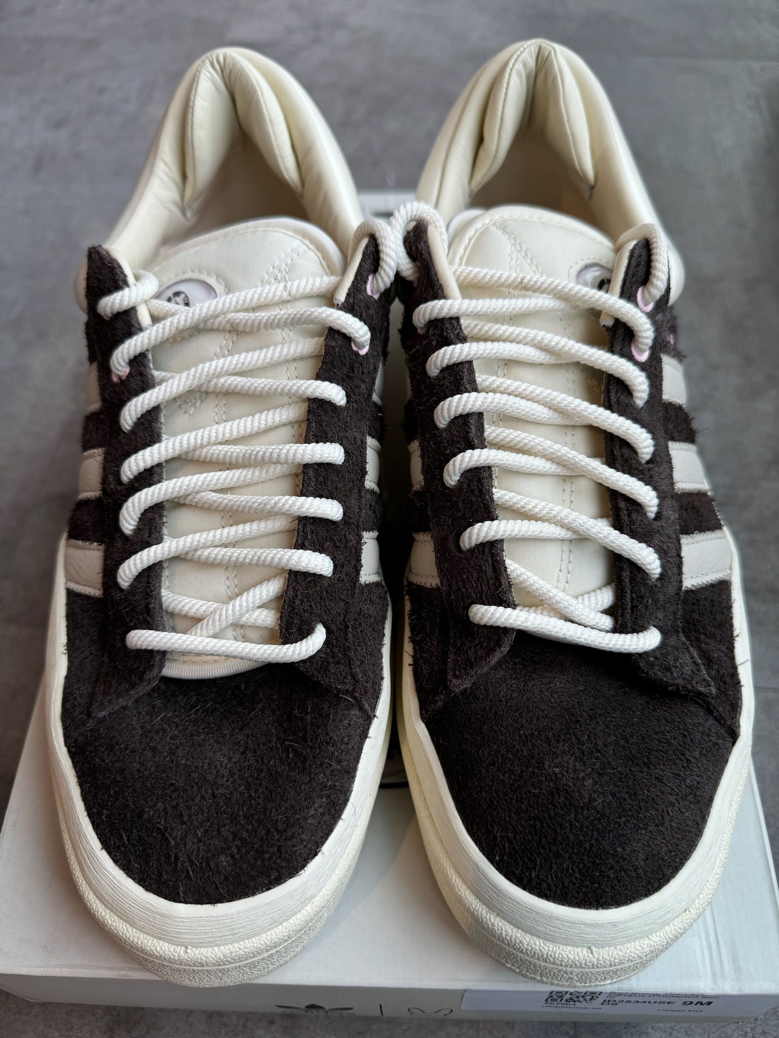 Bad Bunny The Last Campus (Preowned size 9) - Pre-Owned