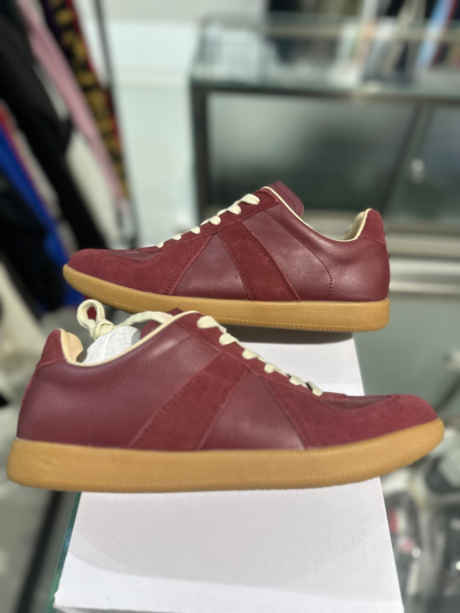 Strawberry Gyatt Sneaker Burgundy - Pre-Owned Size 9.5