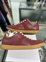 Strawberry Gyatt Sneaker Burgundy - Pre-Owned Size 9.5