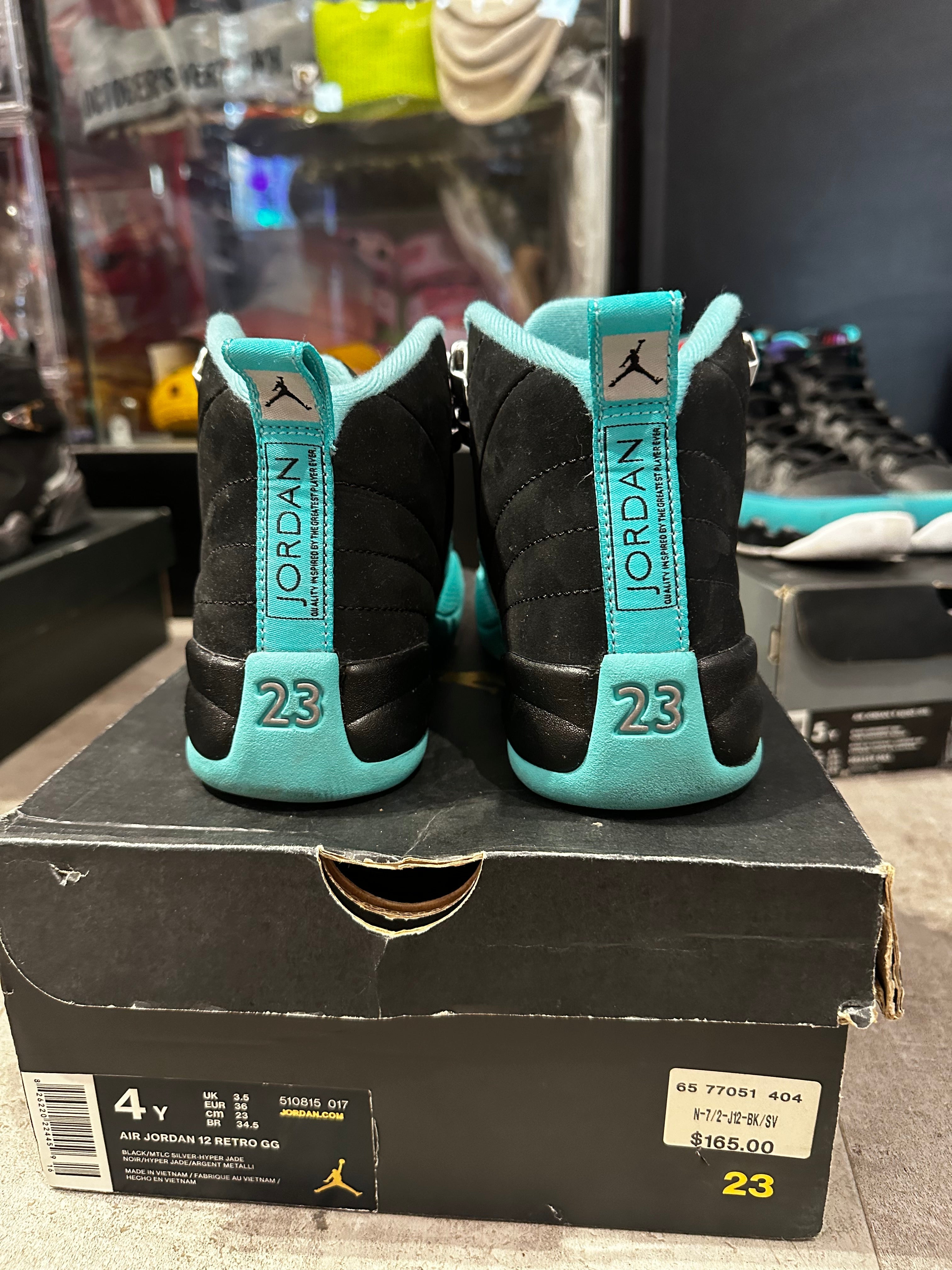 Jordan 12 Retro Hyper Jade (GS) (Preowned)