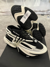 Balmain Unicorn Low-Top Black White - Pre-Owned Size 42/9 (Light Used)