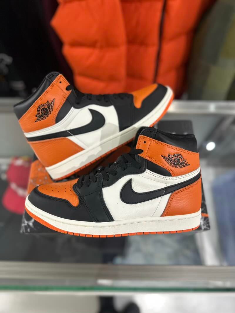 Jordan 1 Retro High OG Shattered Backboard (2025) - Worn Once Size 10.5