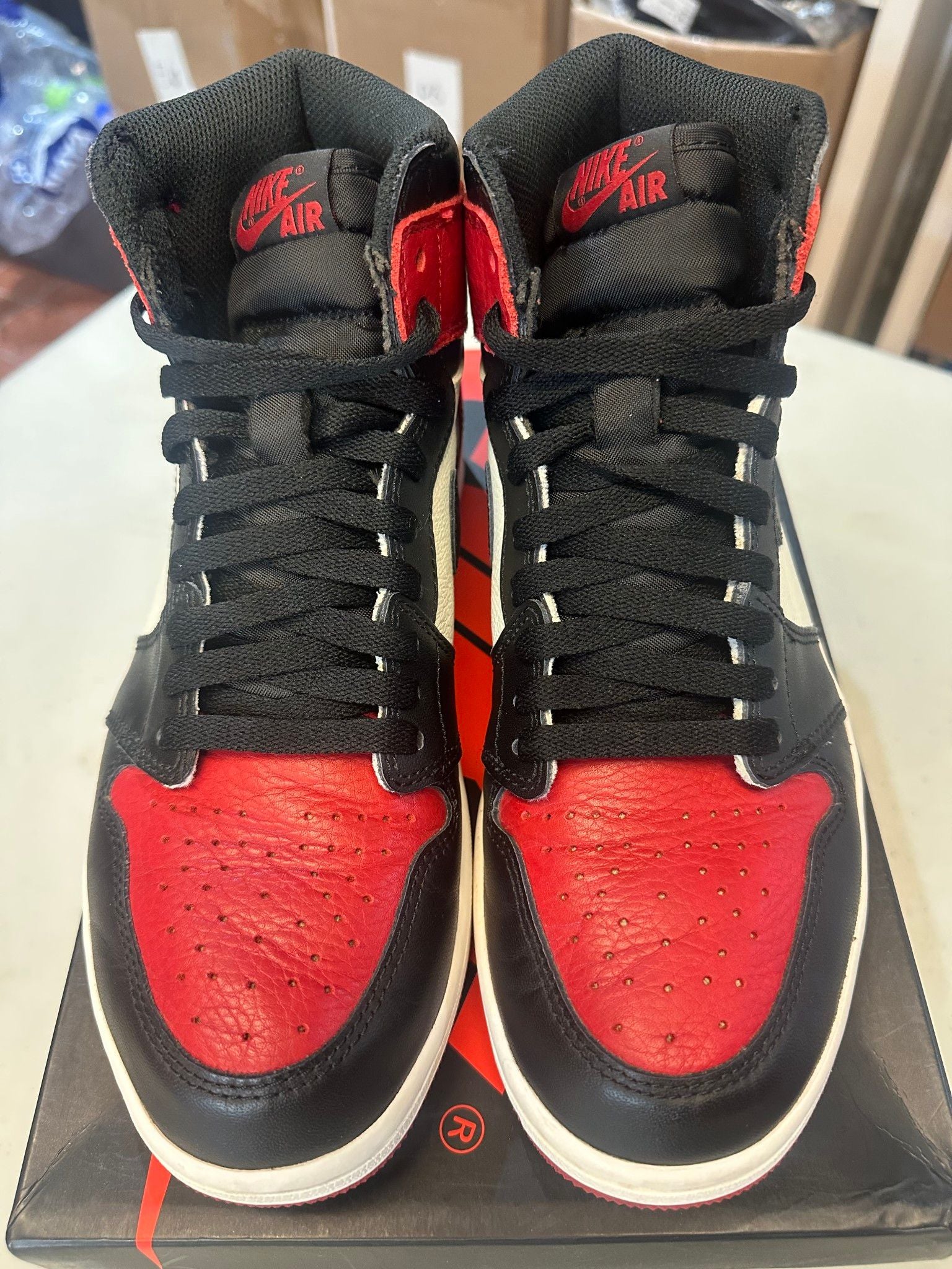Jordan 1 Retro High OG Bred Toe - Pre-Owned Size 8.5