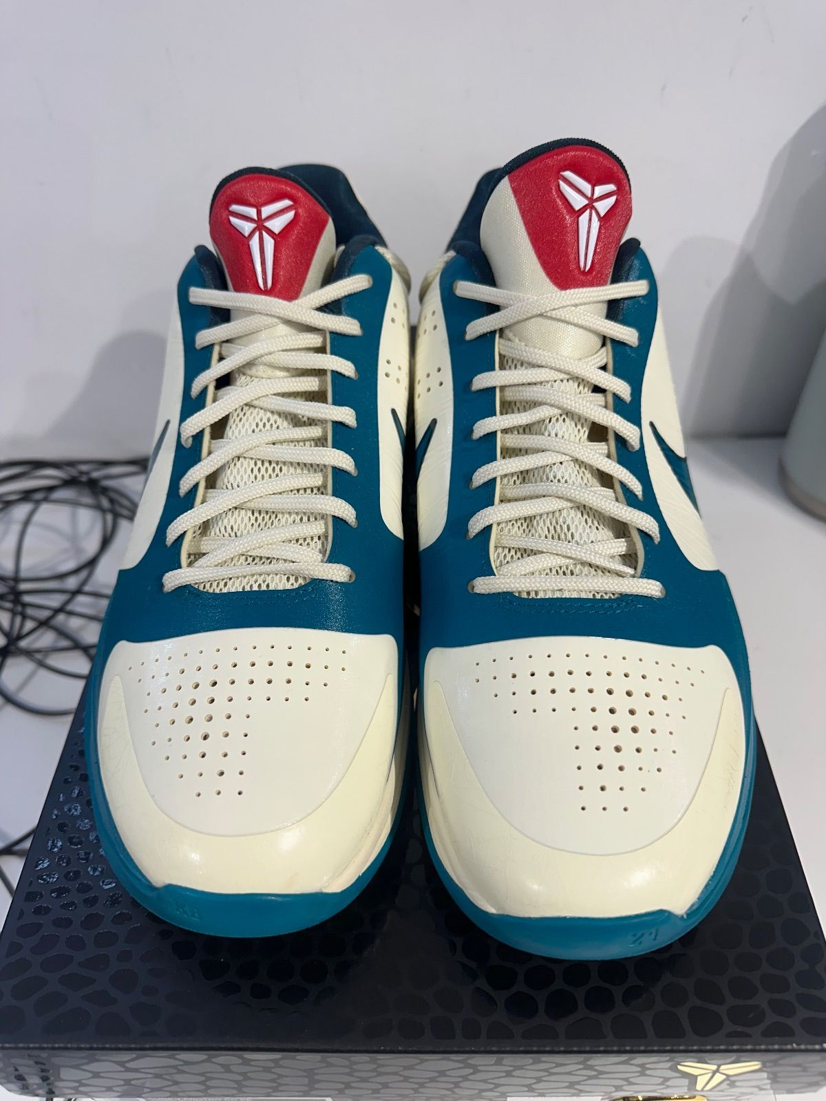 Nike Kobe 5 Protro Caitlin Clark Coconut Milk Spruce - Worn Once Size 10.5