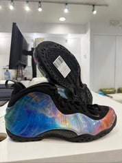 Nike Air Foamposite One Big Bang - Pre-Owned Size 9.5 (No original box)