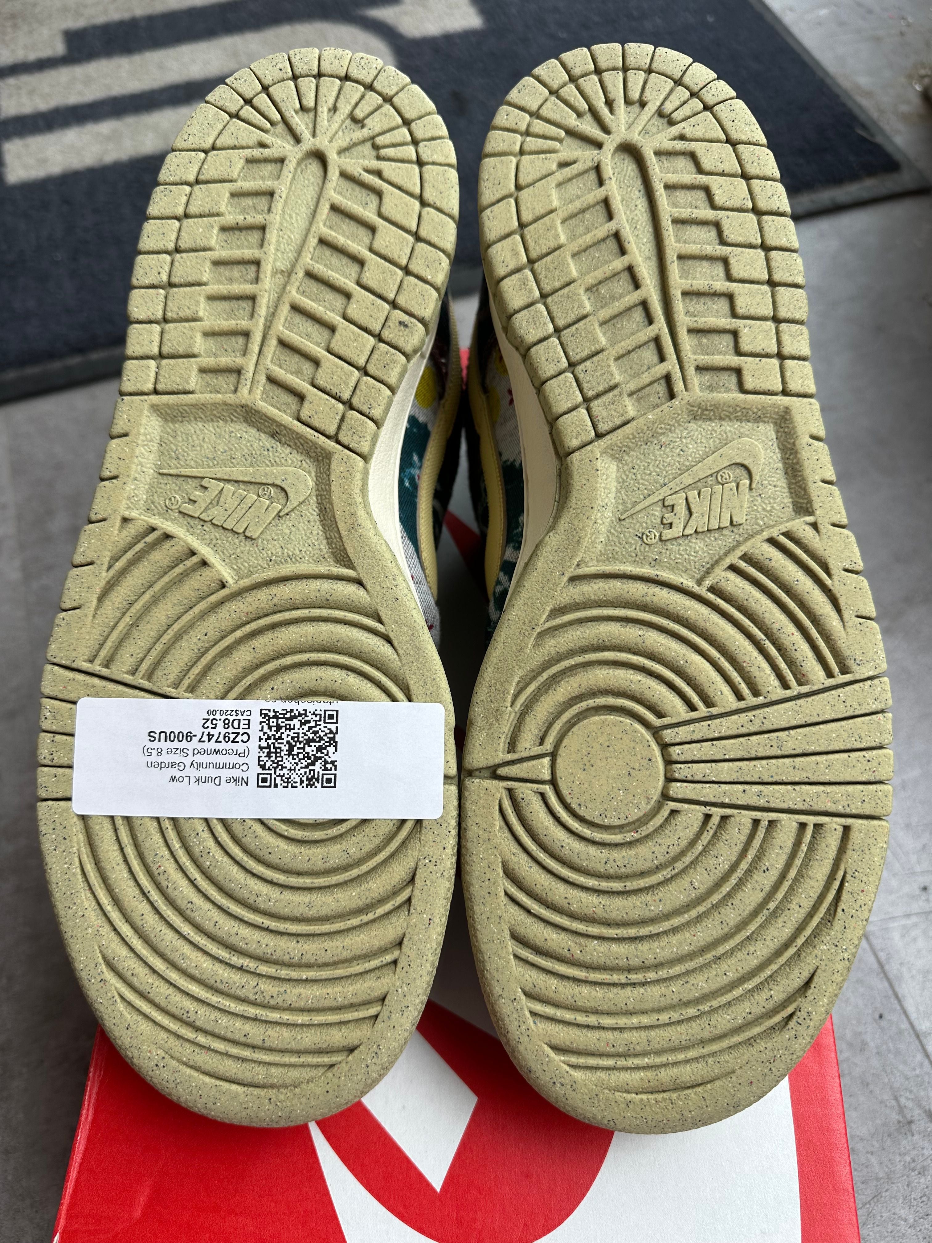 Nike Dunk Low Community Garden (Preowned Size 8.5) - Pre-Owned