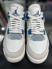 Jordan 4 Retro Military Blue (2024) - Pre-Owned Size 9.5