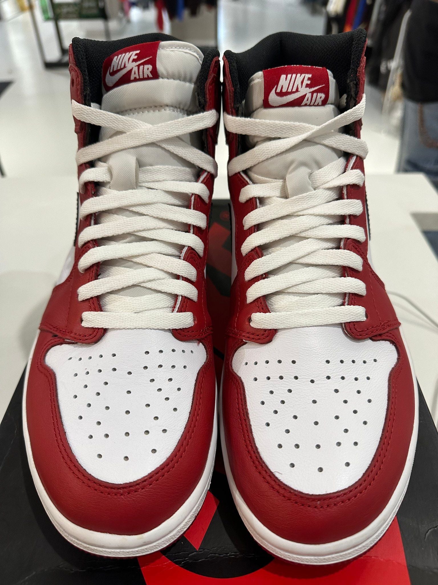 Jordan 1 Retro High Chicago (2015) - Pre-Owned Size 10.5