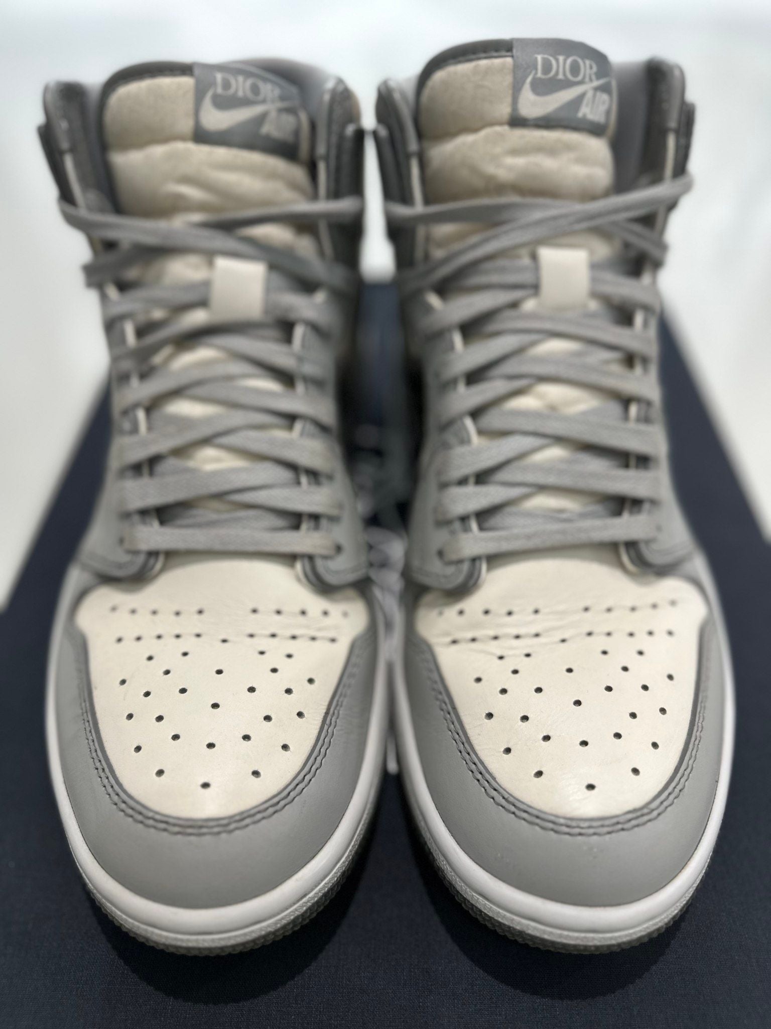 Jordan 1 Retro High Dior - Pre-Owned Size 9.5