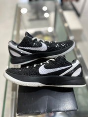 Nike Kobe 6 Protro Mambacita Sweet 16 - Pre-Owned Size 9