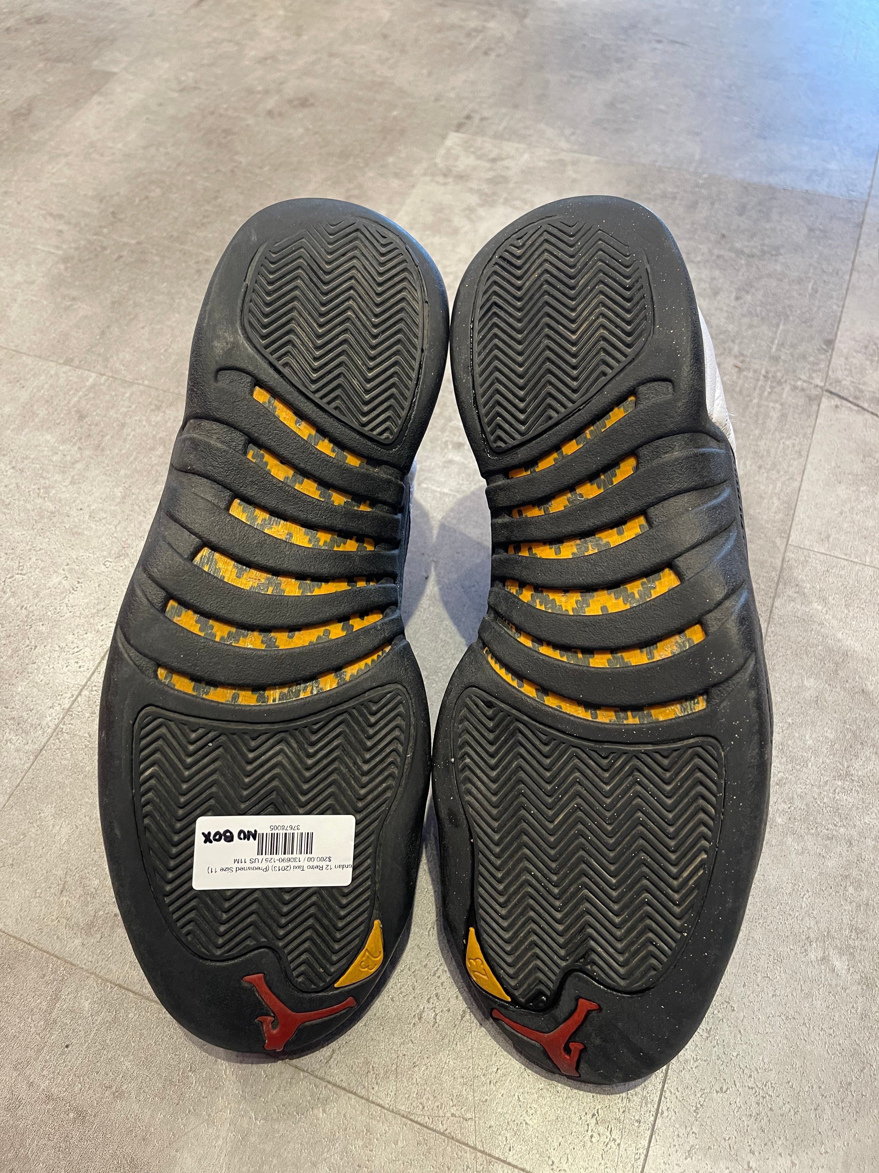 Jordan 12 Retro Taxi (2013) (Preowned Size 11)