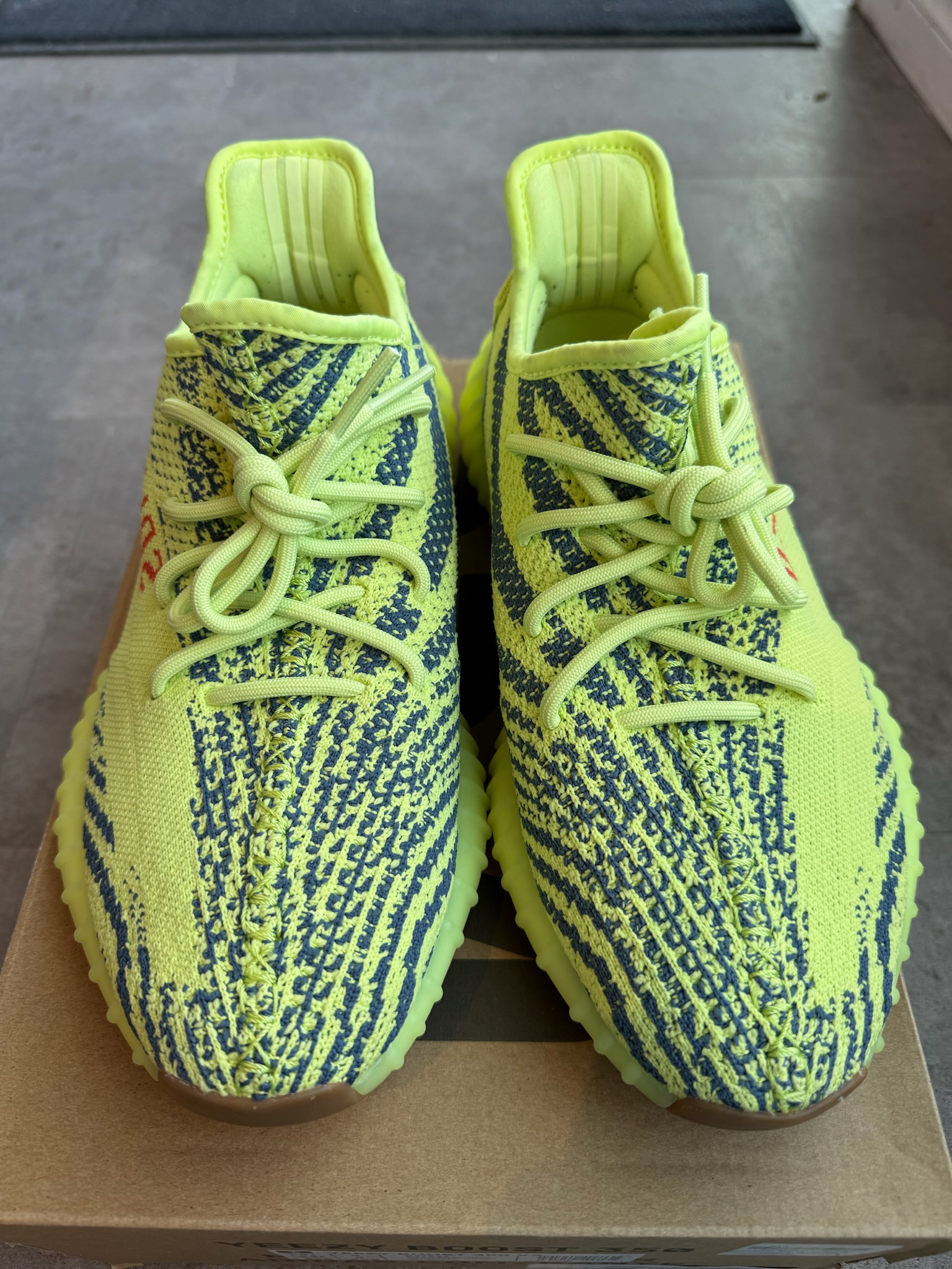 Adidas Yeezy Boost 350 V2 Semi Frozen Yellow (Preowned Size 9.5)