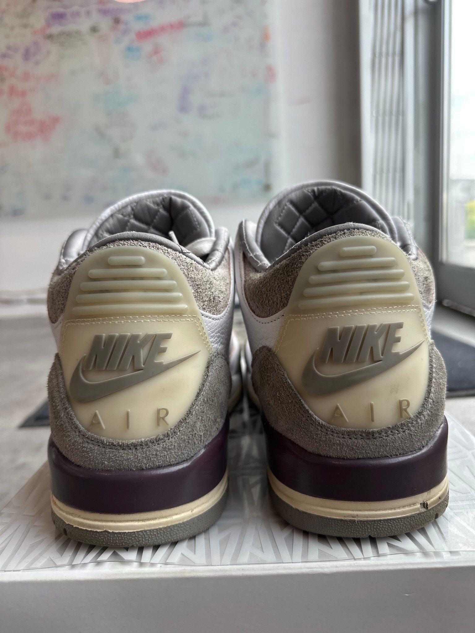 Jordan 3 Retro A Ma Maniere (W) - Pre-Owned Size 13 8/10