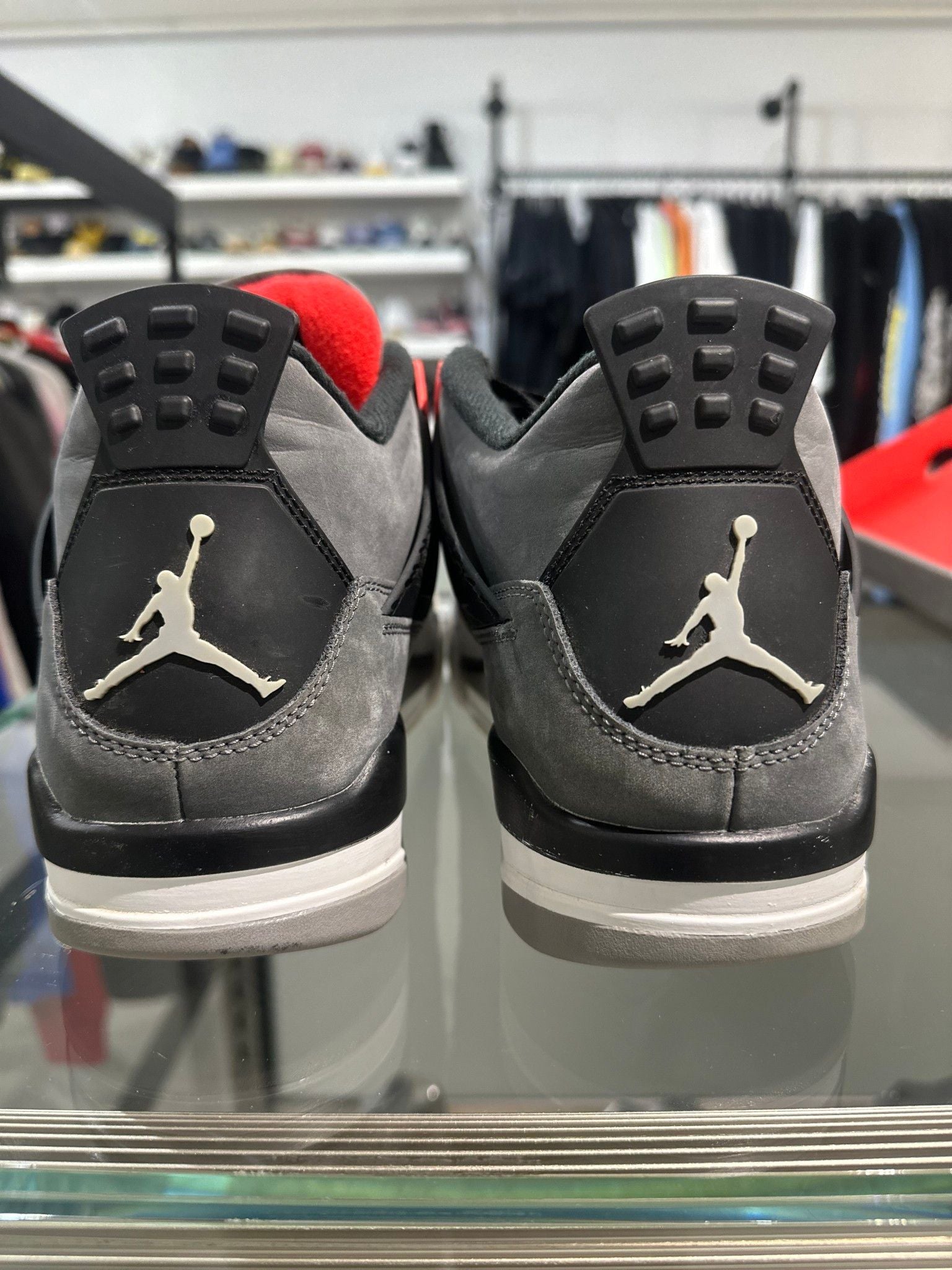 Jordan 4 Retro Infrared - Pre-Owned Size 10.5
