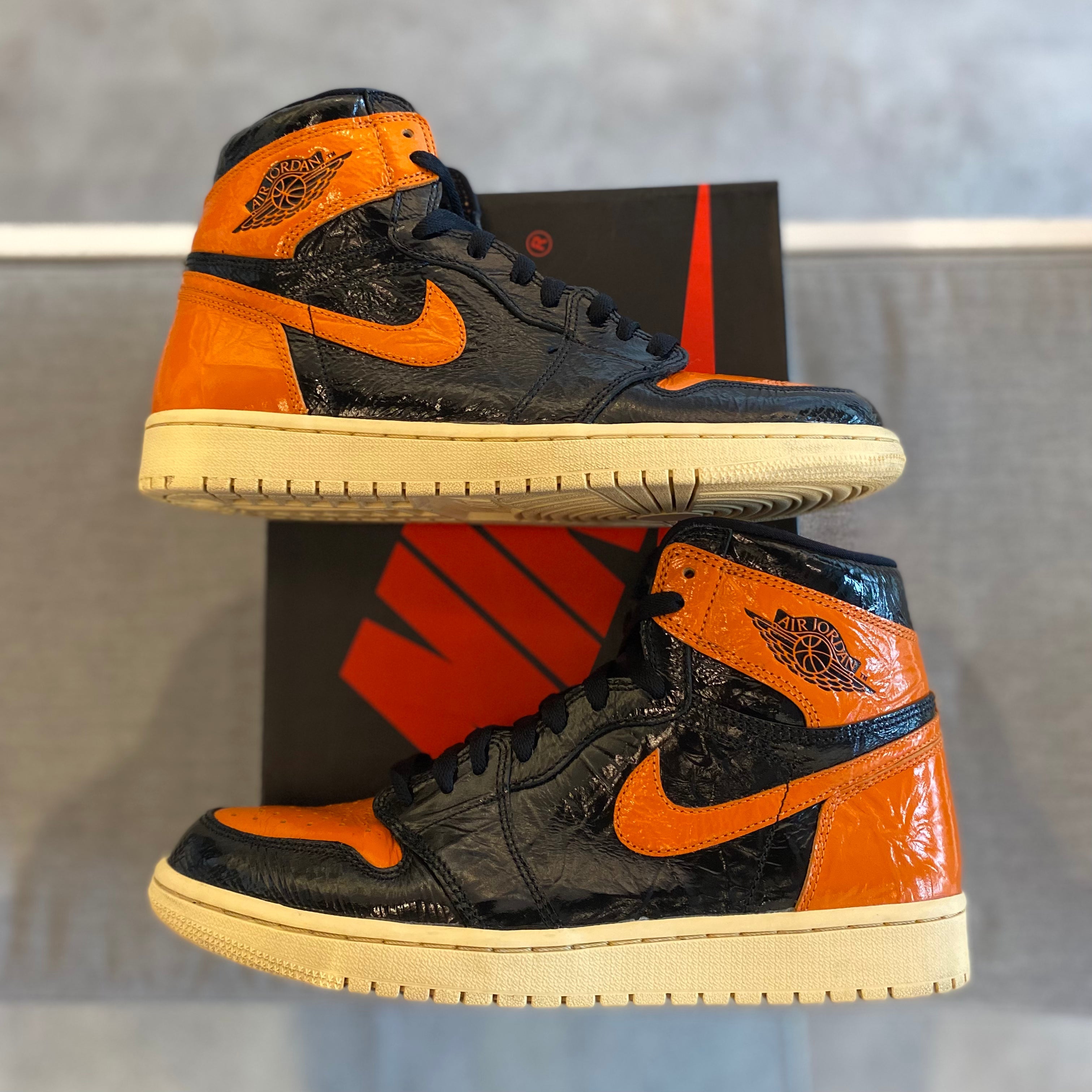 Jordan 1 Retro High Shattered Backboard 3.0 (Preowned Size 9.5)