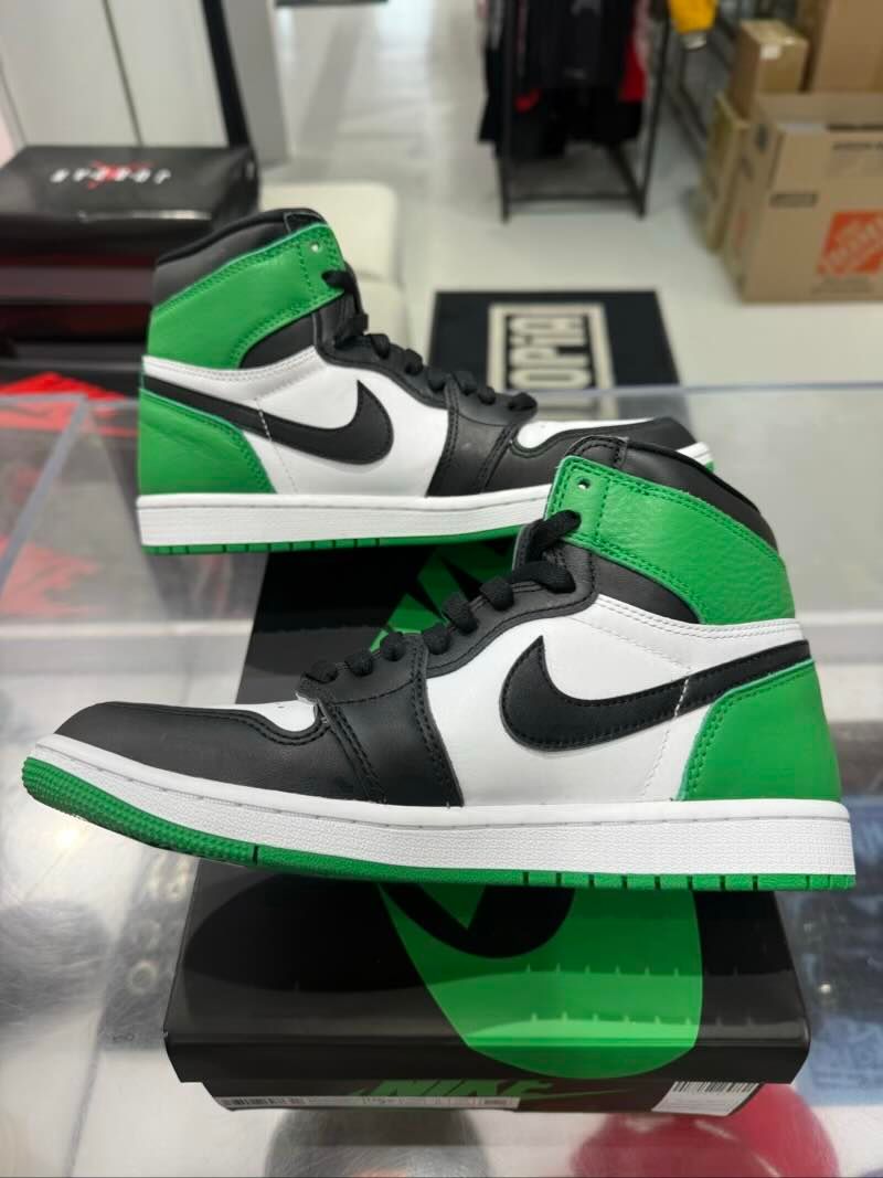 Jordan 1 Retro High Lucky Green - Pre-Owned Size 7.5