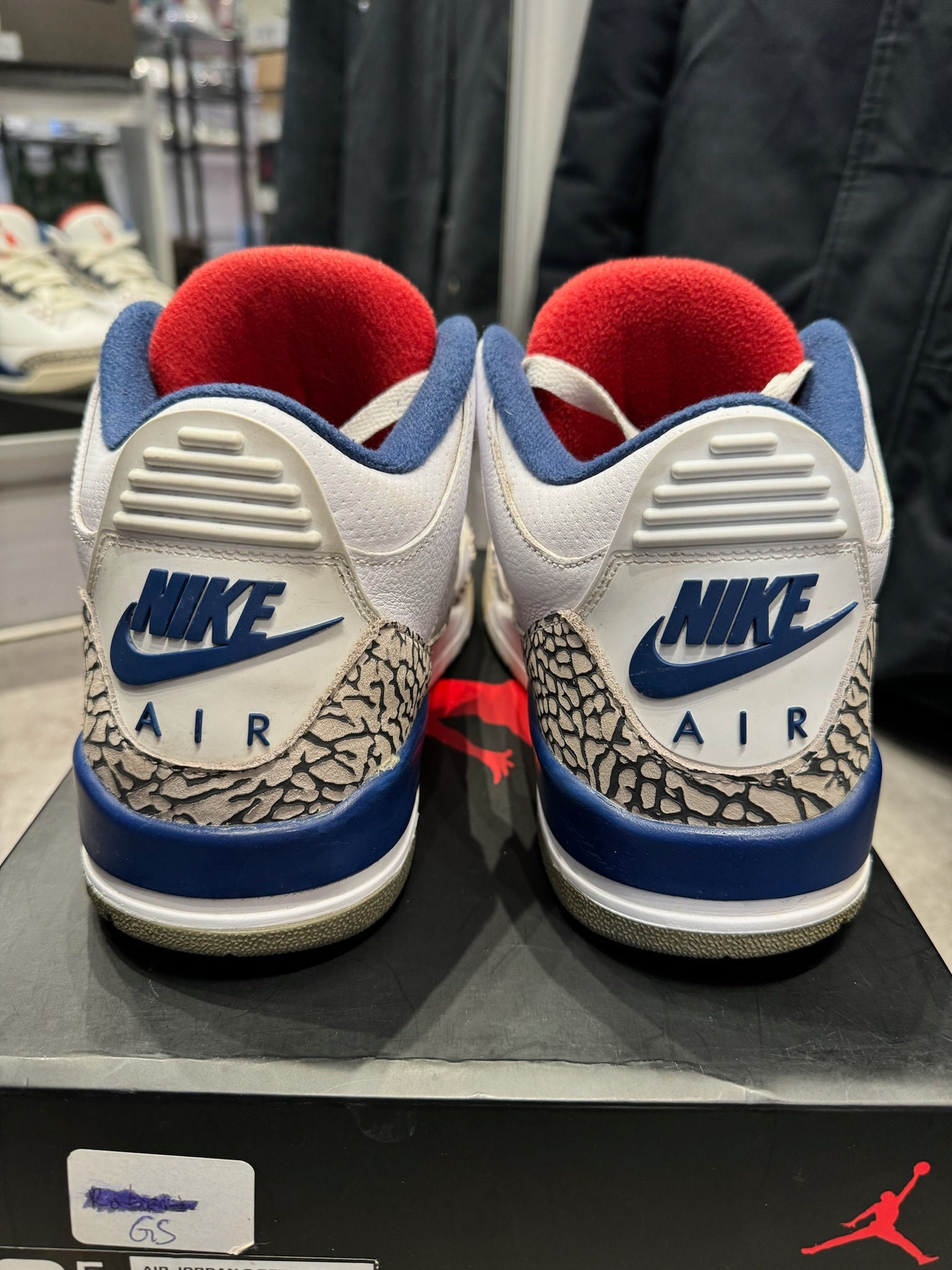 Jordan 3 Retro OG True Blue (2016) - Pre-Owned Size 8.5