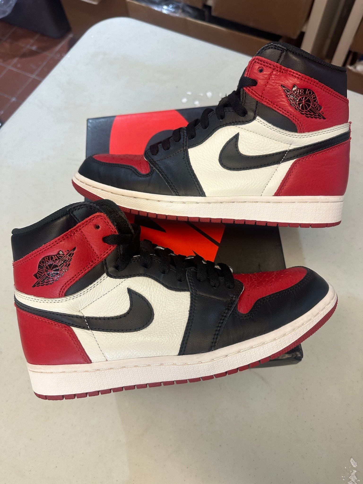 Jordan 1 Retro High OG Bred Toe - Pre-Owned Size 8.5