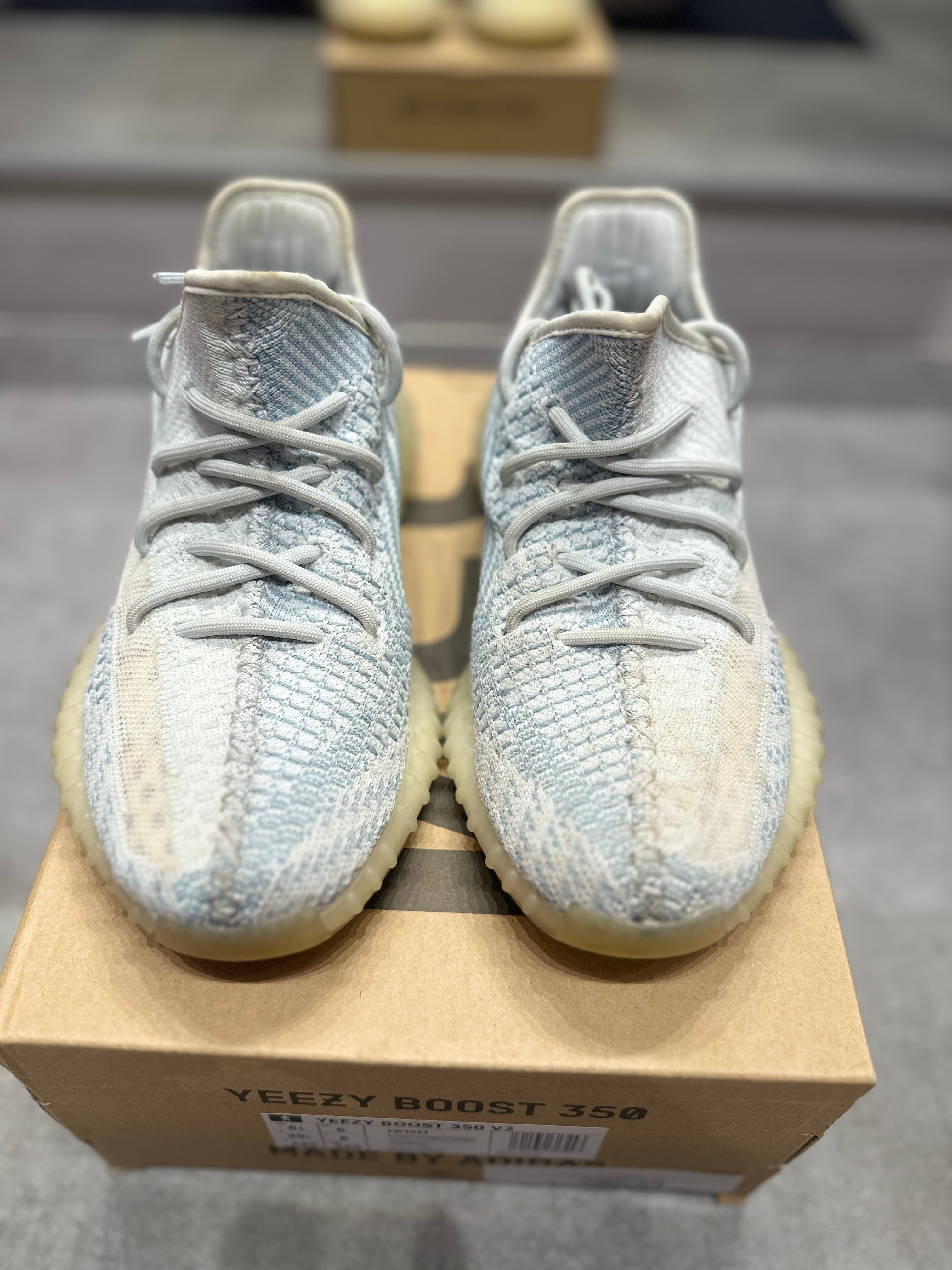 Adidas Yeezy Boost 350 V2 Cloud White - Pre-Owned Size 6.5