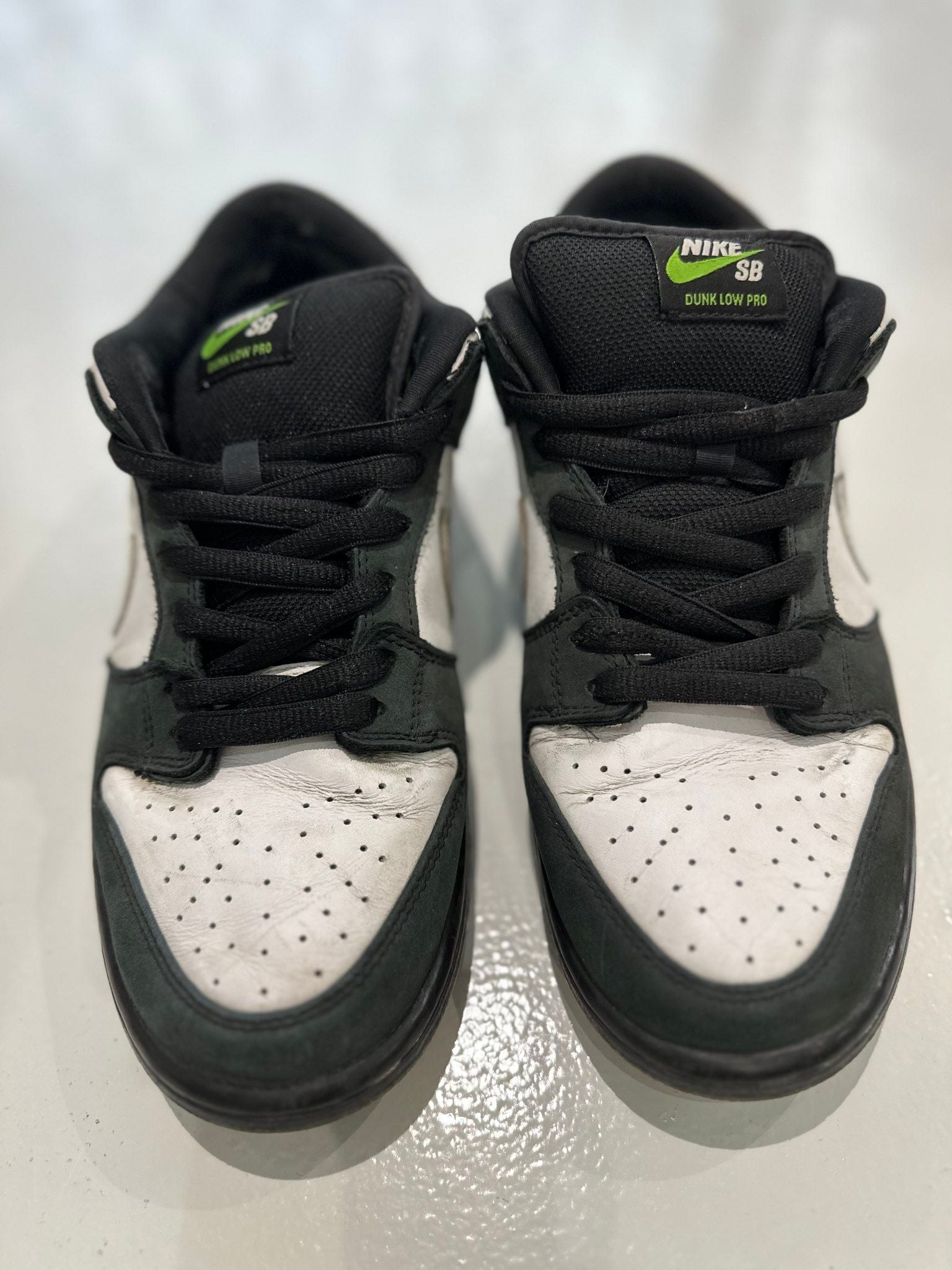 Nike SB Dunk Low Staple Panda Pigeon - Pre-Owned Size 8.5 (No original box)