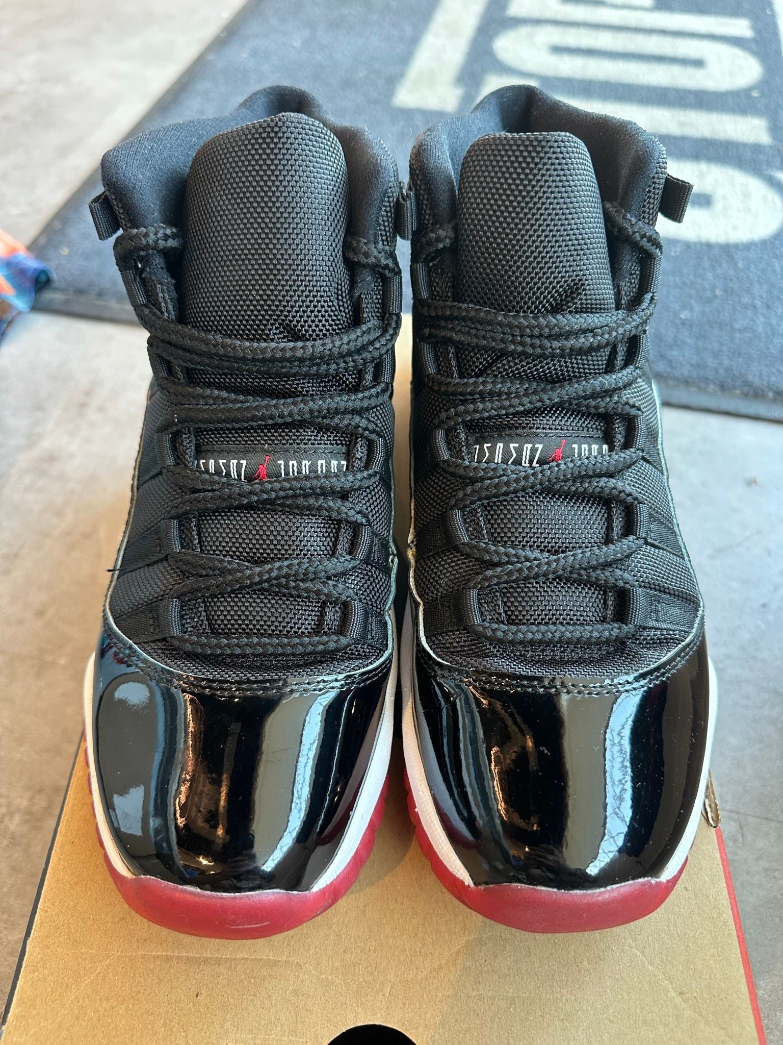 Jordan 11 Retro Playoffs Bred (2019) (GS) - Pre-Owned Size 7Y