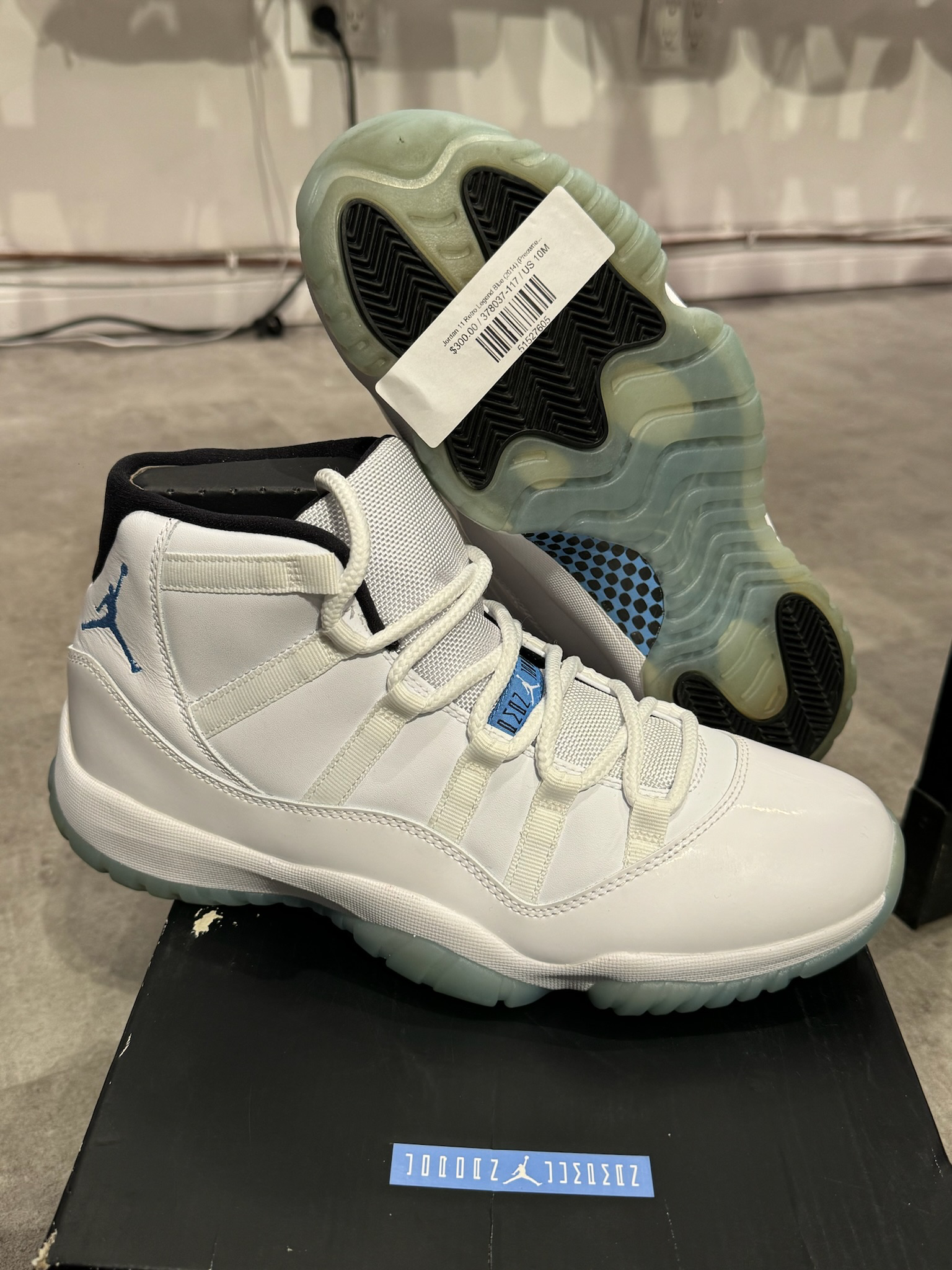 Jordan 11 Retro Legend Blue (2014) (Preowned Size 10)