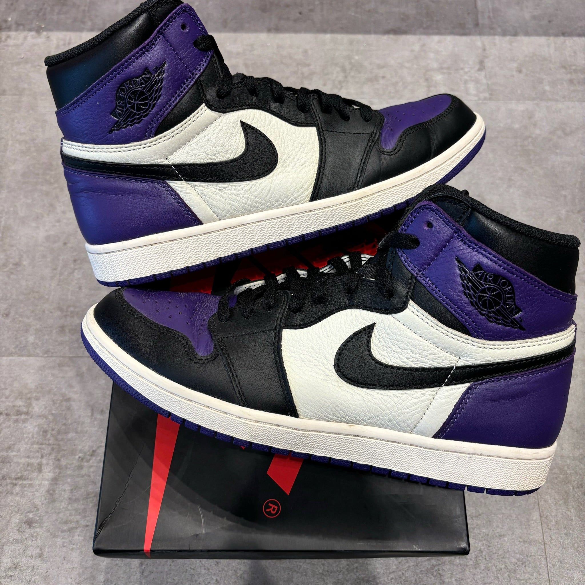 Jordan 1 Retro High Court Purple - Pre-Owned Size 11M