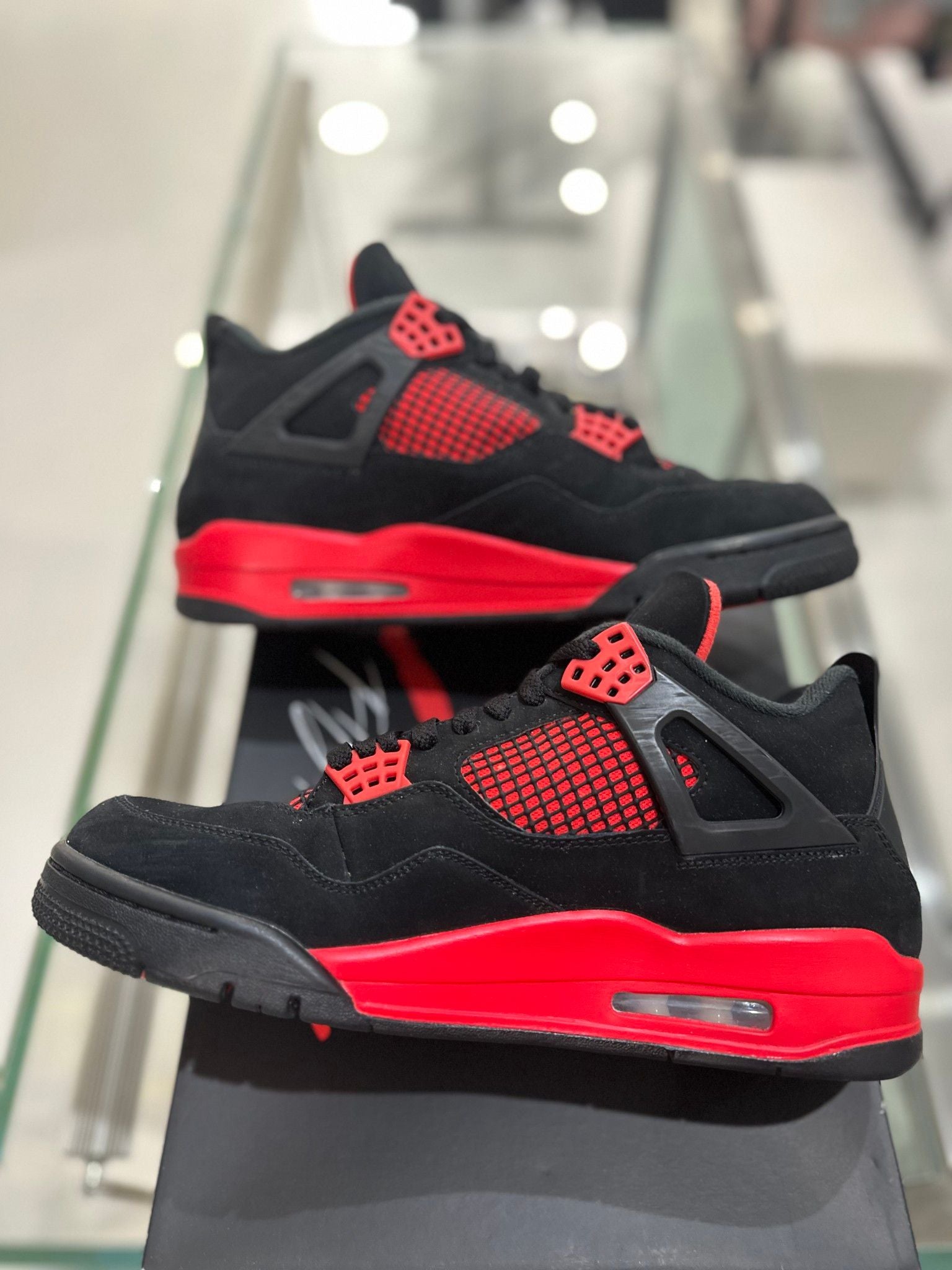 Jordan 4 Retro Red Thunder (Preowned Size 10) - Pre-Owned