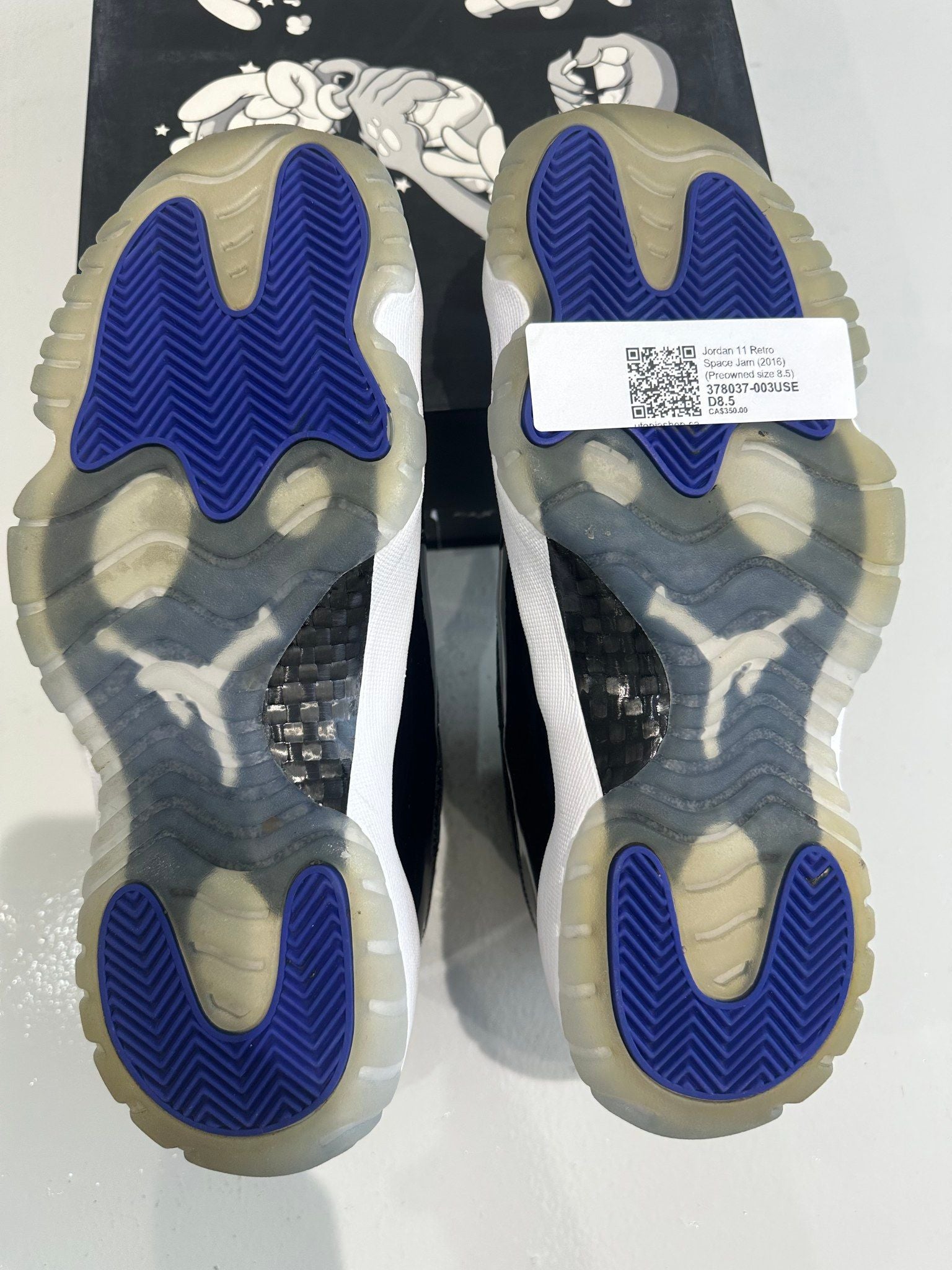 Jordan 11 Retro Space Jam (2016) - Pre-Owned Size 8.5