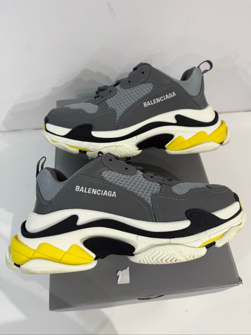Balenciaga Triple S Grey Yellow Black - Pre-Owned Size 9