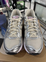 ASICS Gel-Kayano 14 Cream Sweet Pink - Pre-Owned Size 8.5