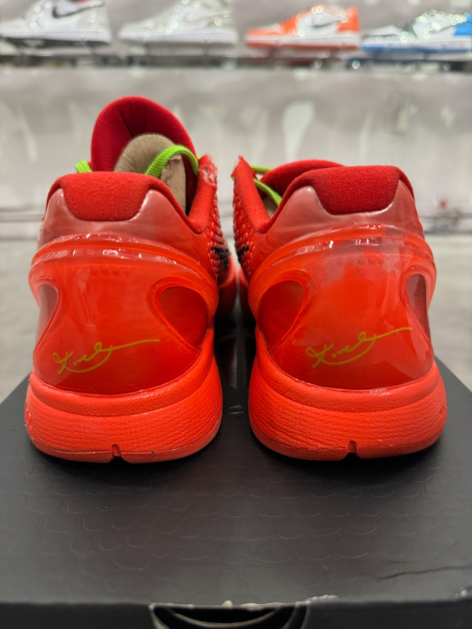 Nike Kobe 6 Protro Reverse Grinch - Pre-Owned Size 8