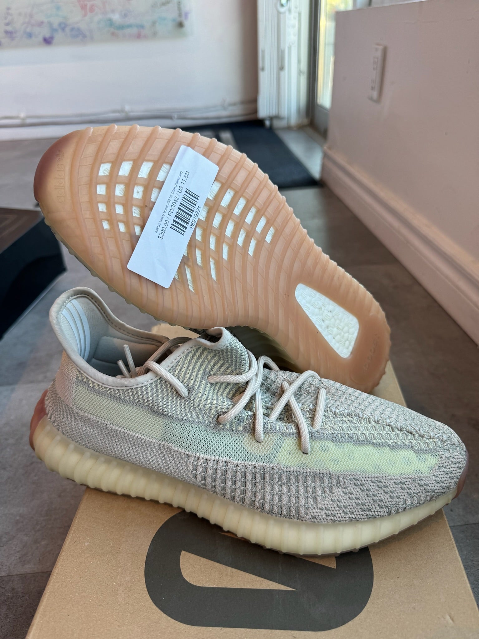 Adidas Yeezy Boost 350 V2 Citrin (Preowned)