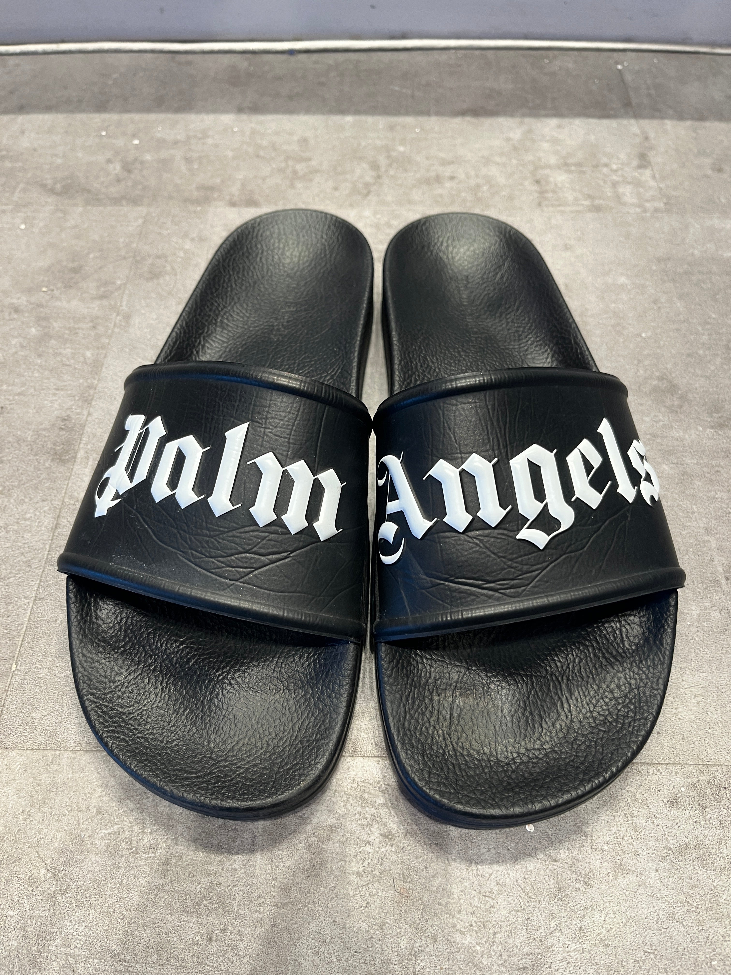 Palm Angels Pool Slides Black - Pre-Owned Size 10 (No original box)