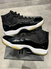 Jordan 11 Retro Space Jam (2016) (Preowned Size 10)