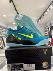 Nike Kobe 9 Elite Low Protro Perspective - Lightly Pre-Owned Size 11
