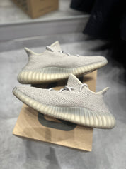 Adidas Yeezy Boost 350 V2 Slate (Preowned Size 9.5) - Pre-Owned