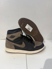 Jordan 1 Retro High OG Palomino - Pre-Owned Size 8 (No original box)