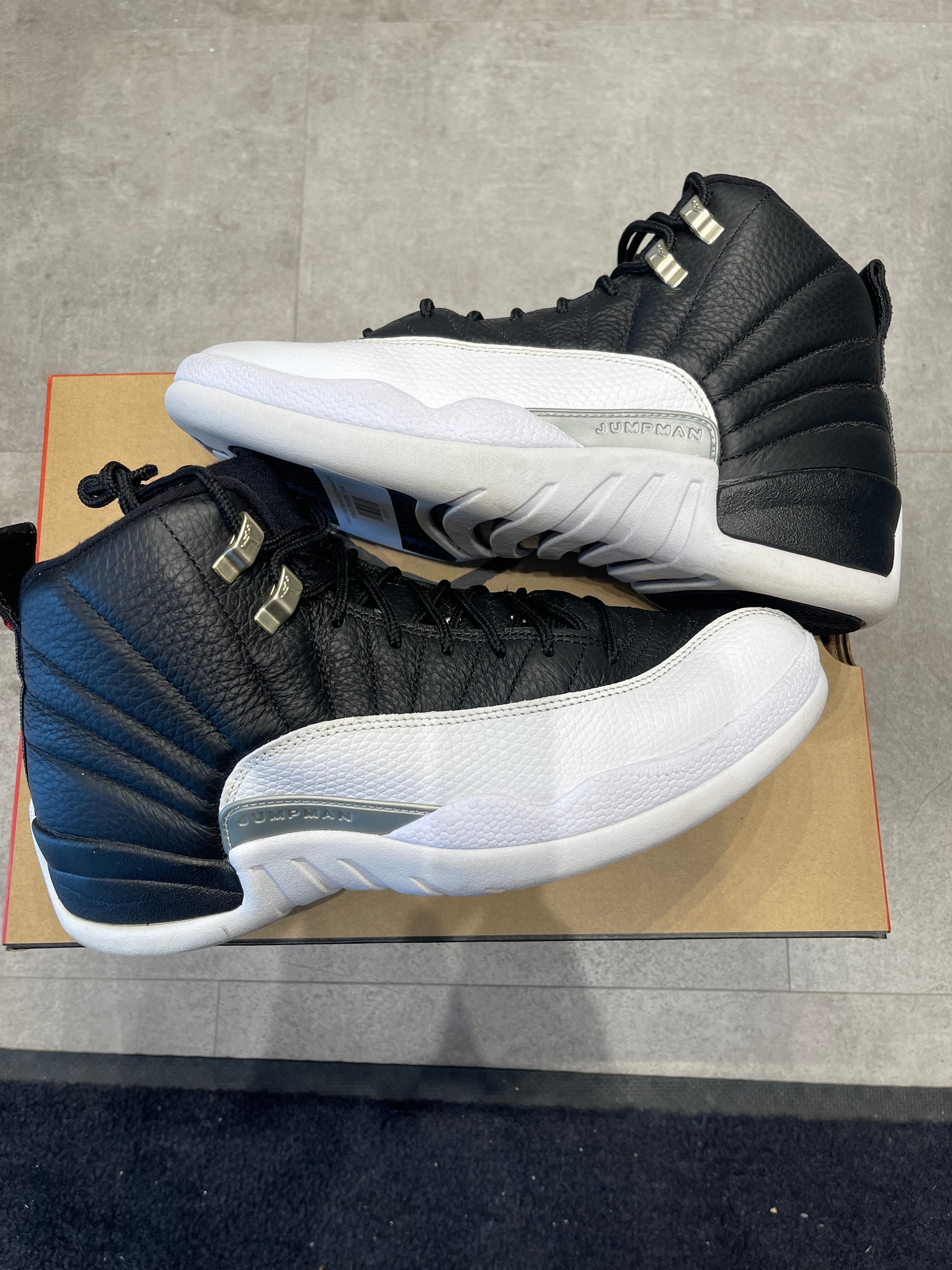 Jordan 12 Retro Playoffs (2022) (Preowned Size 9)