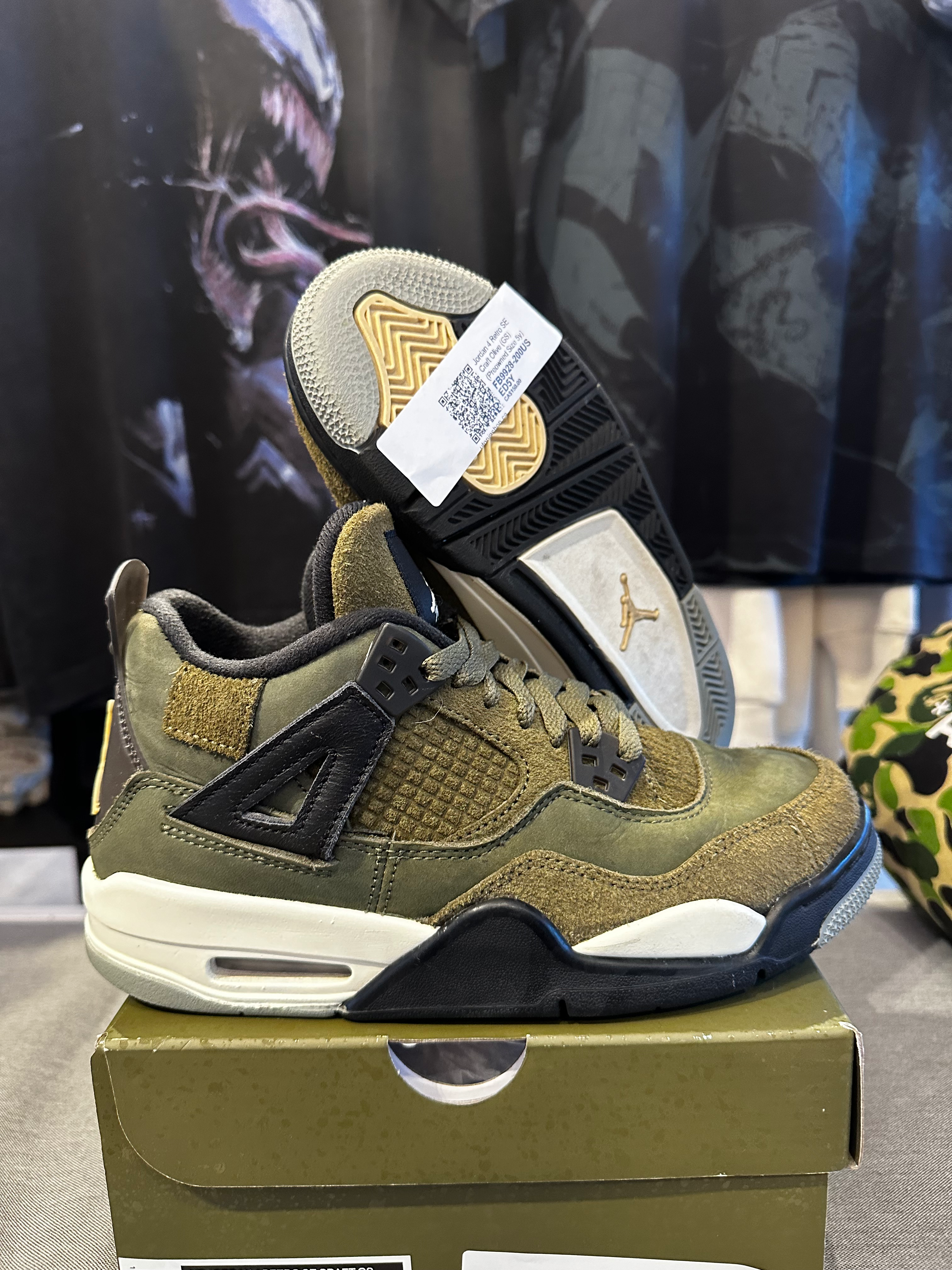 Jordan 4 Retro SE Craft Olive (GS) (Preowned Size 5y)